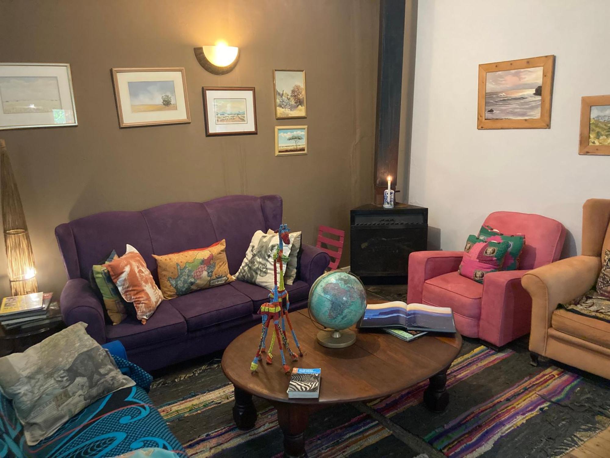 Karma Backpackers Hostel Kestell ภายนอก รูปภาพ