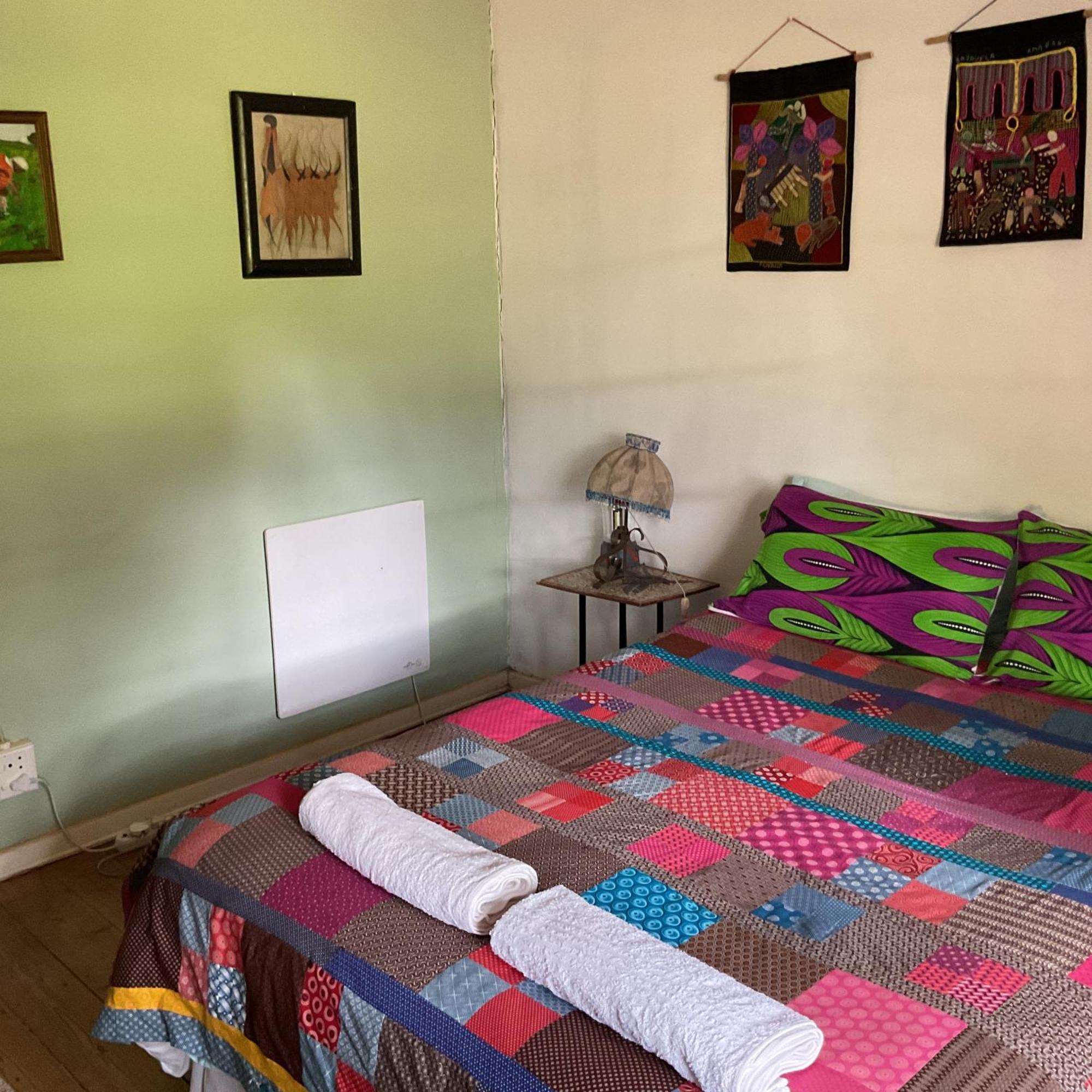 Karma Backpackers Hostel Kestell ภายนอก รูปภาพ
