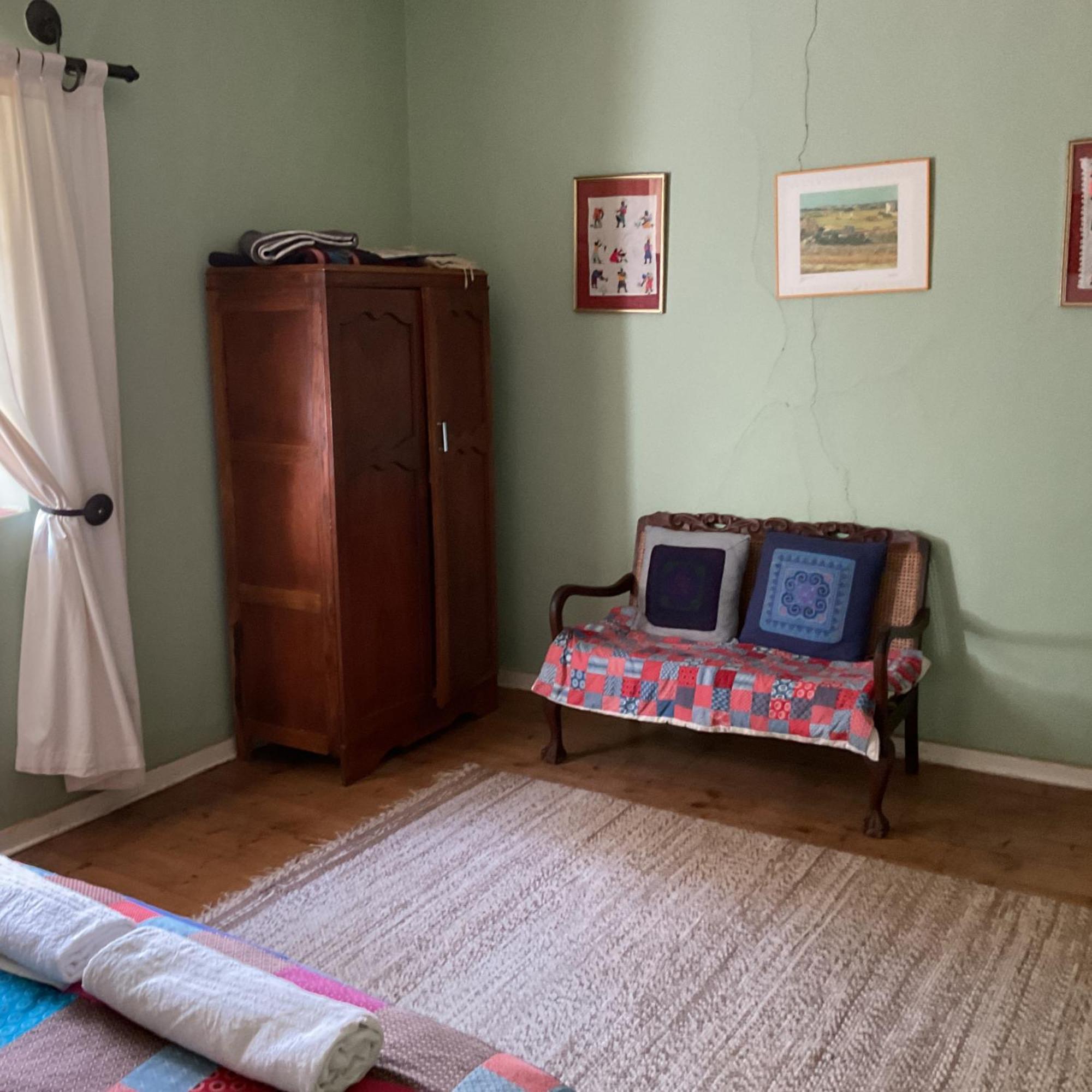 Karma Backpackers Hostel Kestell ภายนอก รูปภาพ